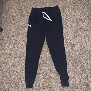 Youth large underarmour joggers